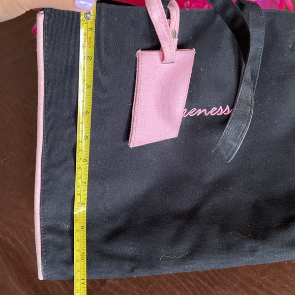 Breast cancer awareness tote - Picture 9 of 9